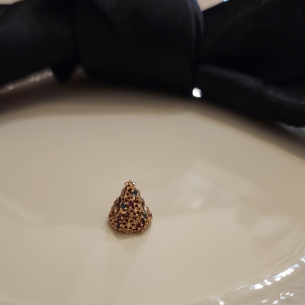 Pandora Elegant Gold Christmas Tree Charm